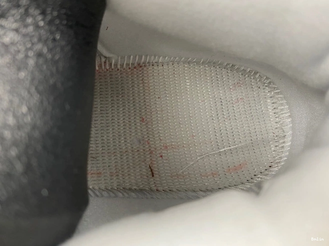 Boostmaster lin DR5415-120 Retro Jordan 4 SB 0701